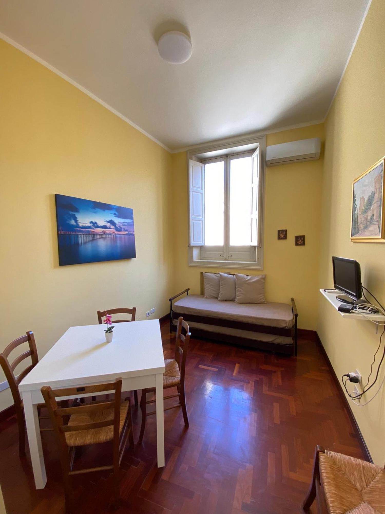 Palazzo Ferro Boutique *